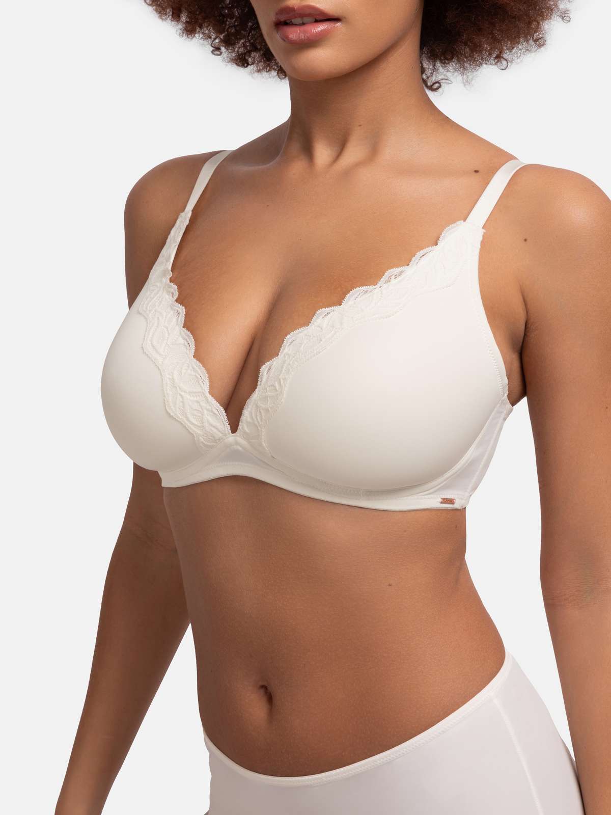 Alana Light Padded Soft Bra