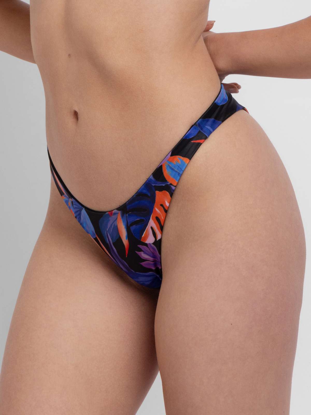 Vybe High Leg Brazilian