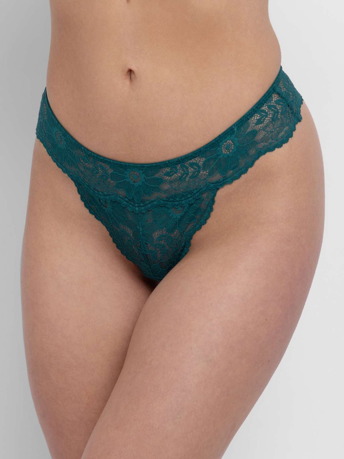 Winona Thong