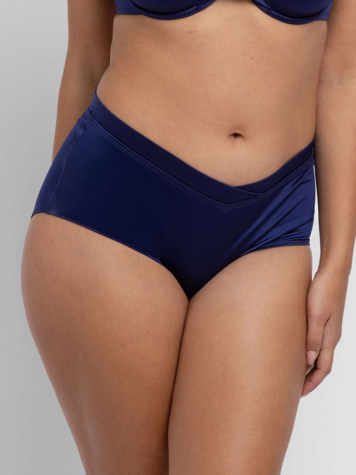 Bodega Midi Brief