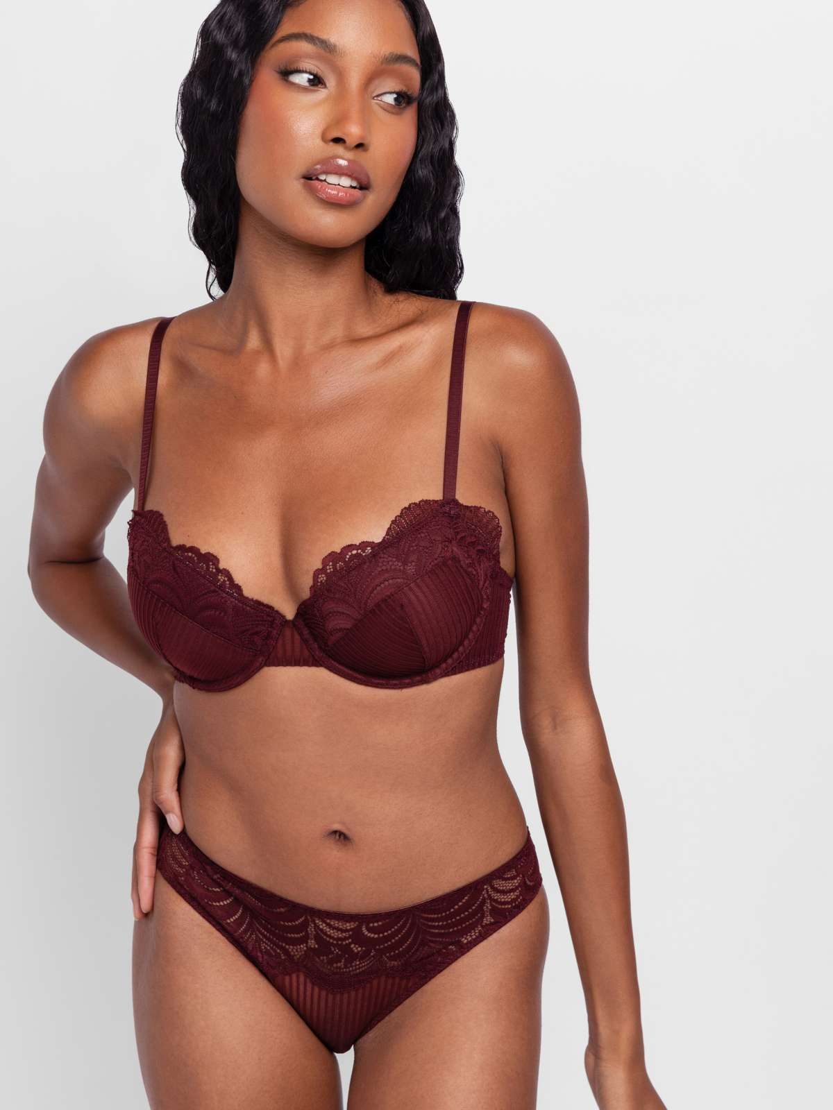 Emersyn Padded Demi Bra