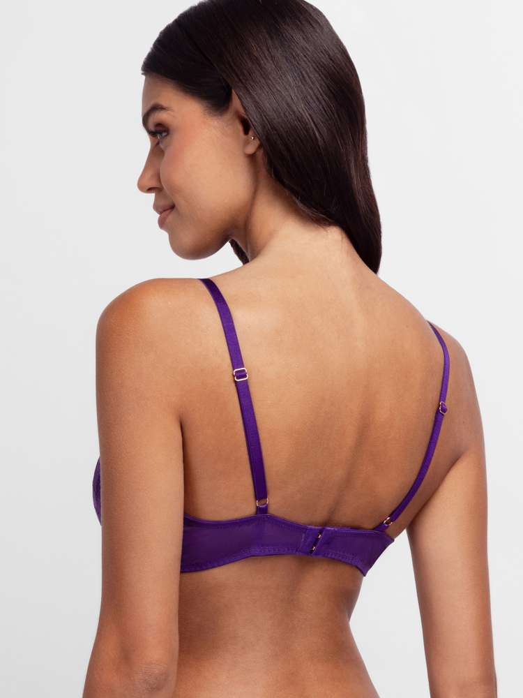 JEMMA DEMI BRA