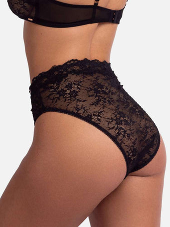 Culotte dentelle Origins