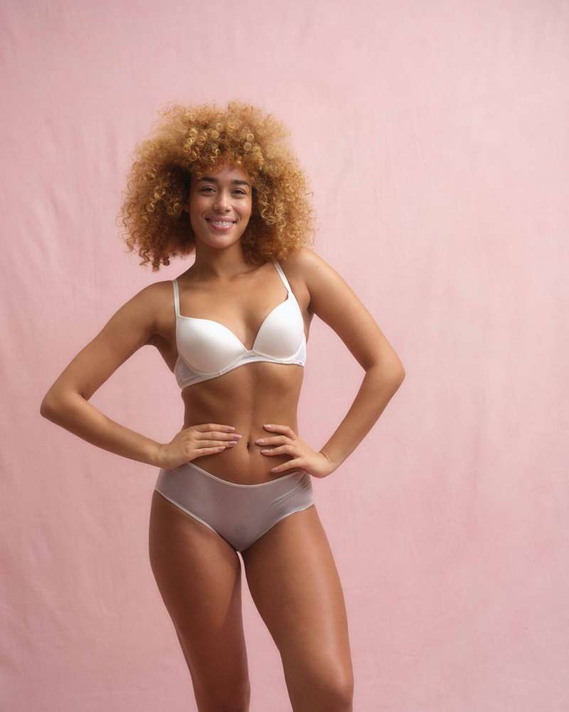 Soutien-gorge push-up plongeant