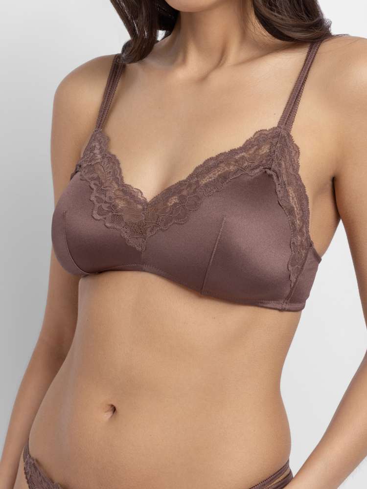 Brassière microfibre sans coques