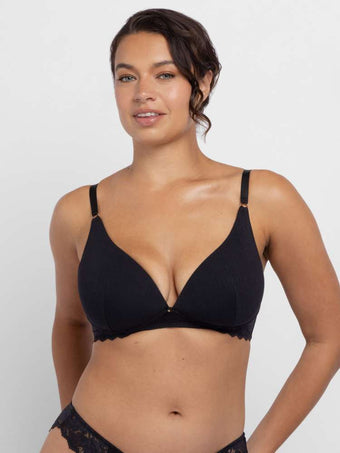 Soutien-gorge emboîtant