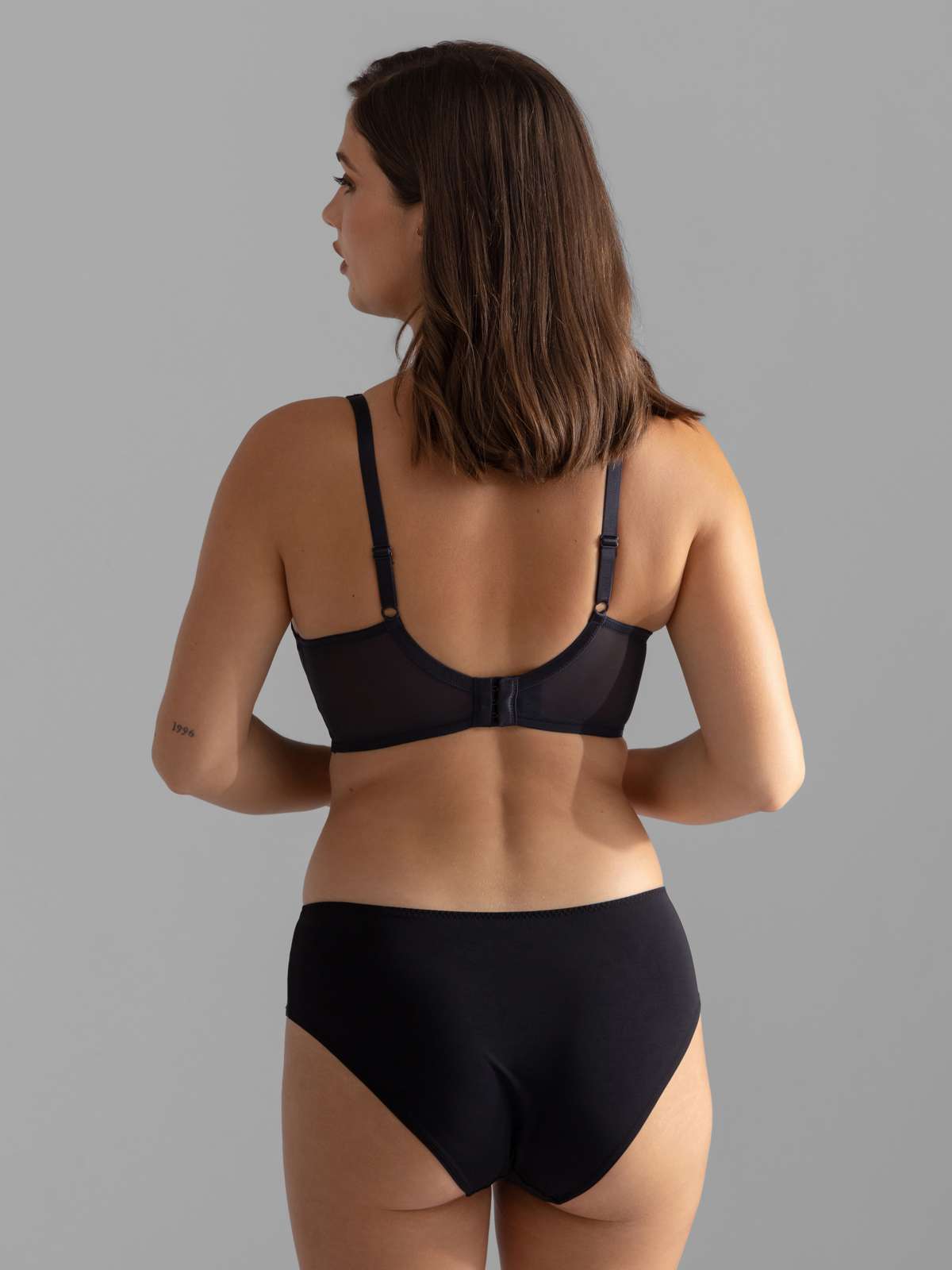Teagan Non Padded Minimizer Bra