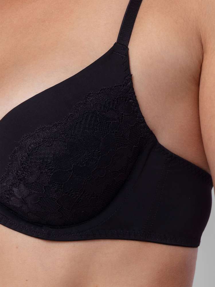 WILLA PUSH UP PLUNGE BRA